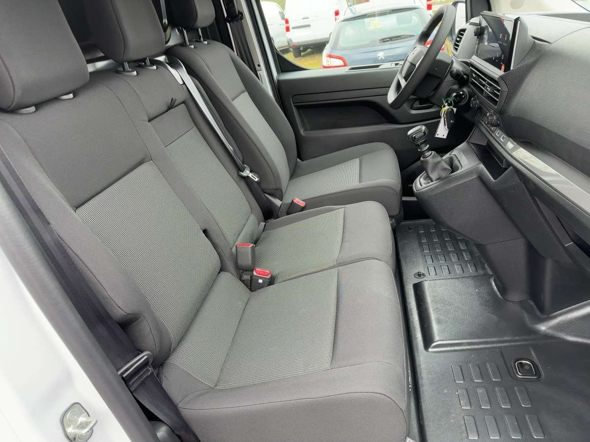 Fahrzeugbild eines Opel Vivaro