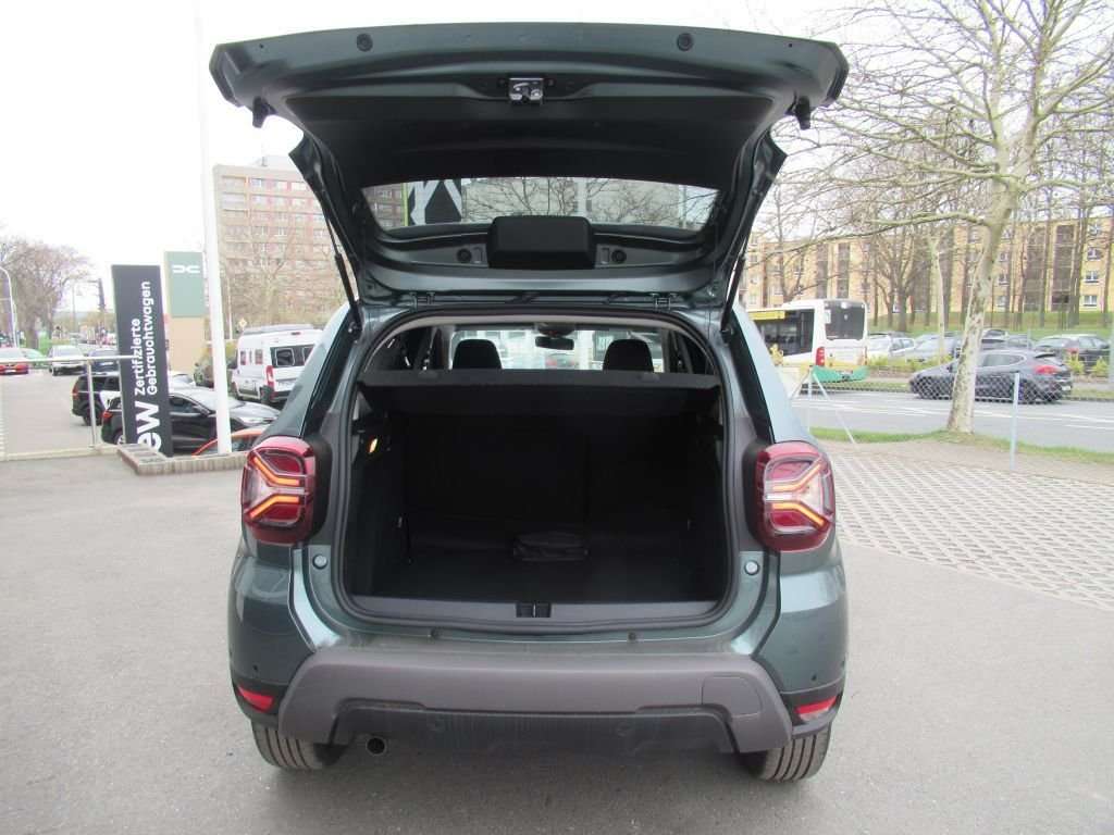 Fahrzeugbild eines Dacia Duster