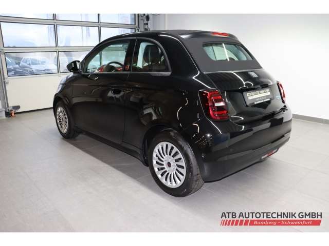 Fahrzeugbild eines Fiat 500