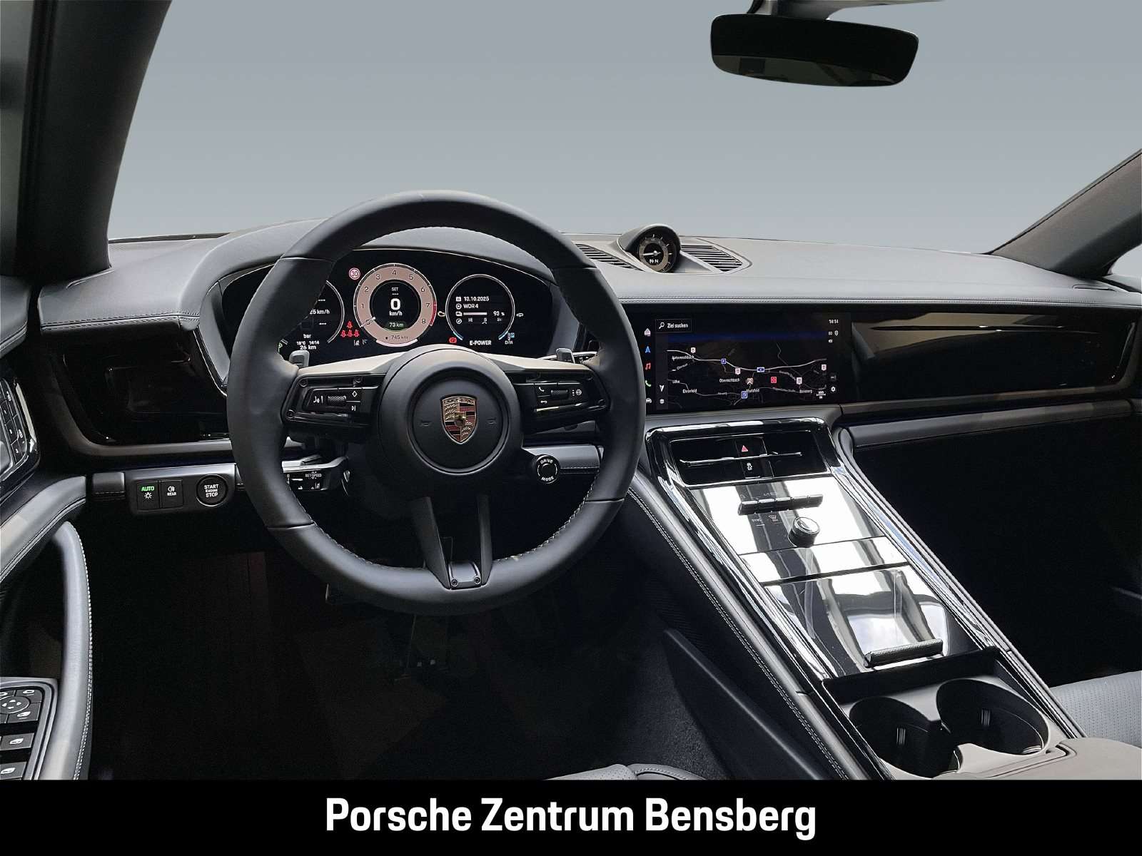 Fahrzeugbild eines Porsche Panamera
