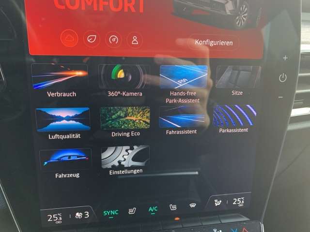 Fahrzeugbild eines Renault Austral