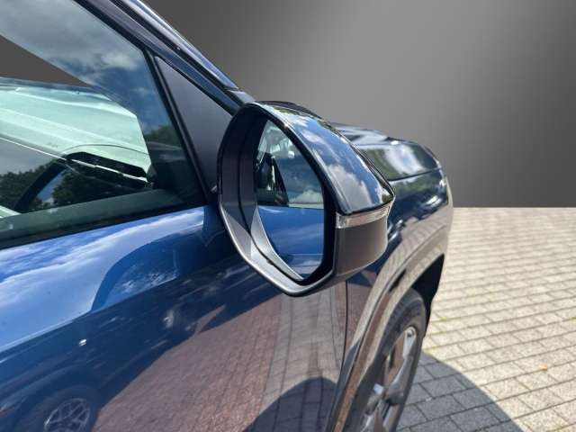 Fahrzeugbild eines Jeep Compass