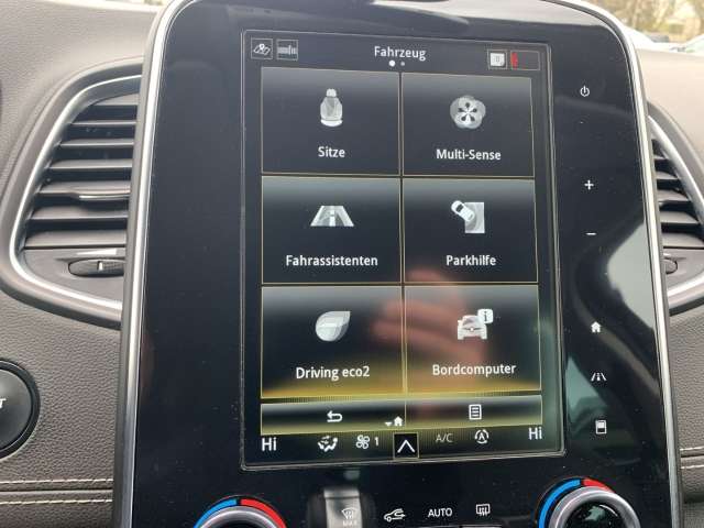 Fahrzeugbild eines Renault Grand Scénic