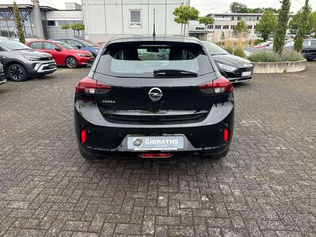 Fahrzeugbild eines Opel Corsa