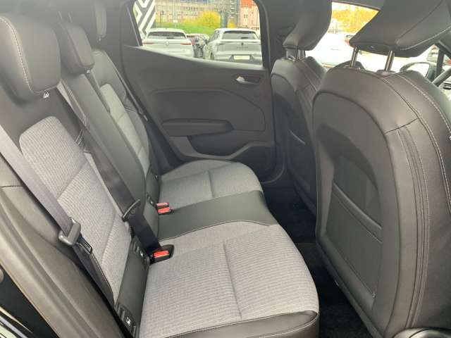 Fahrzeugbild eines Renault Clio