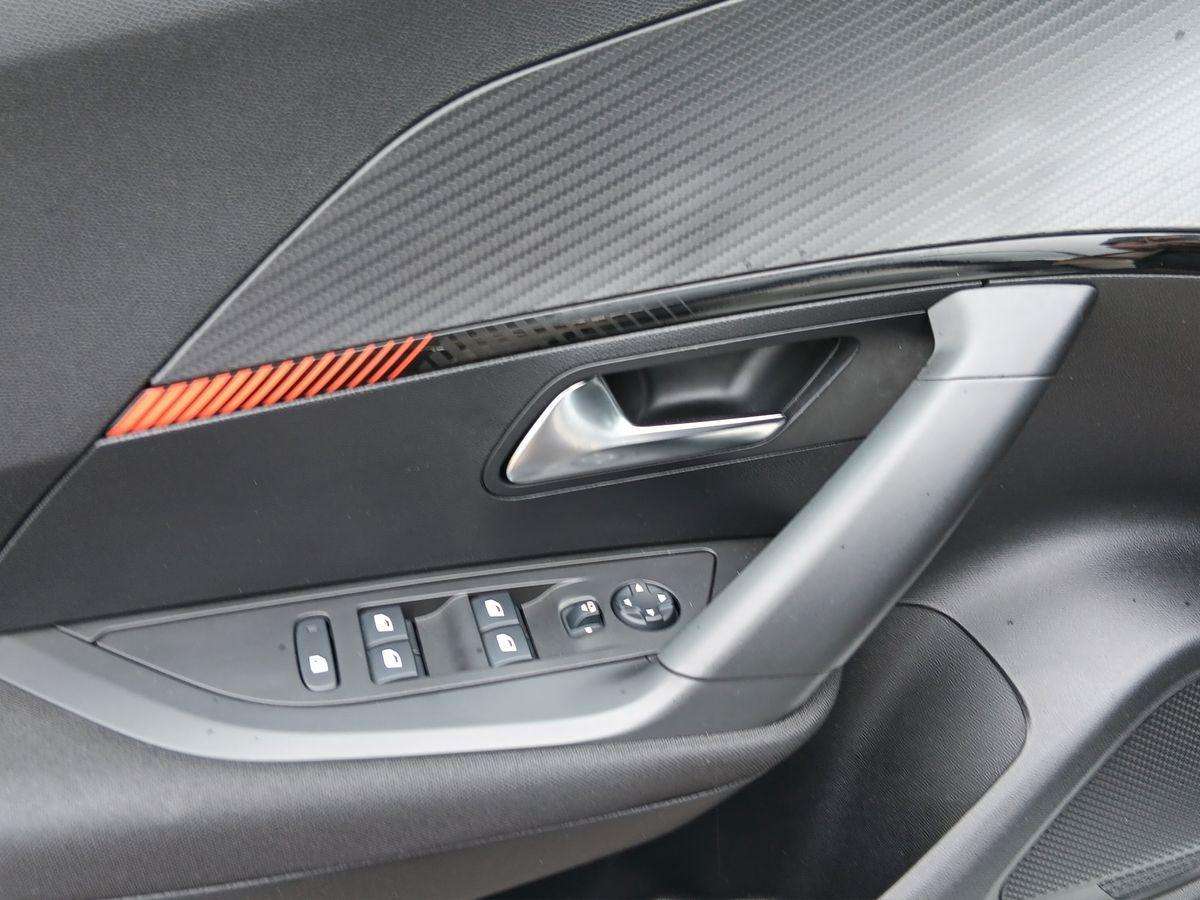 Fahrzeugbild eines Peugeot 2008