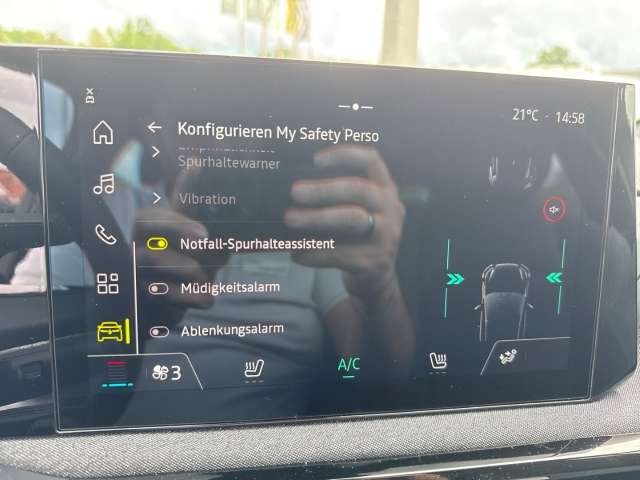 Fahrzeugbild eines Renault Clio