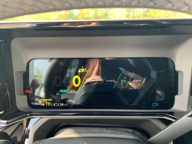 Fahrzeugbild eines Renault 5 E-TECH