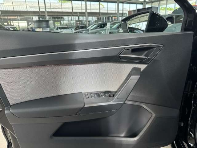 Fahrzeugbild eines SEAT Ibiza