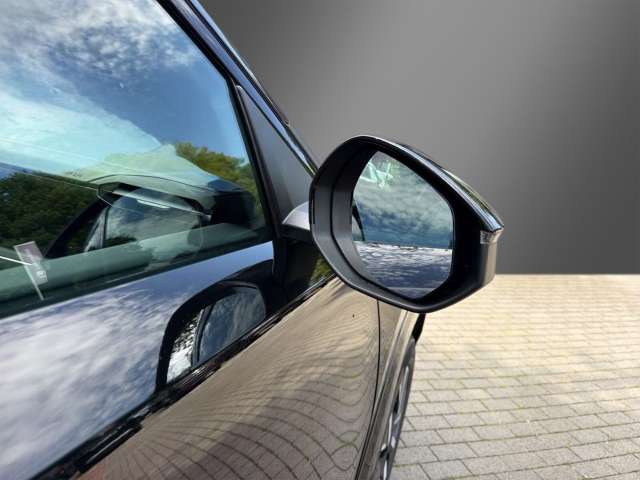 Fahrzeugbild eines Jeep Compass