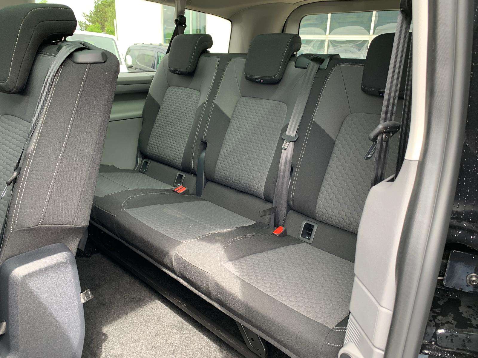 Fahrzeugbild eines Volkswagen Caravelle