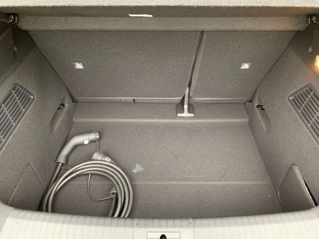 Fahrzeugbild eines Renault Megane E-TECH