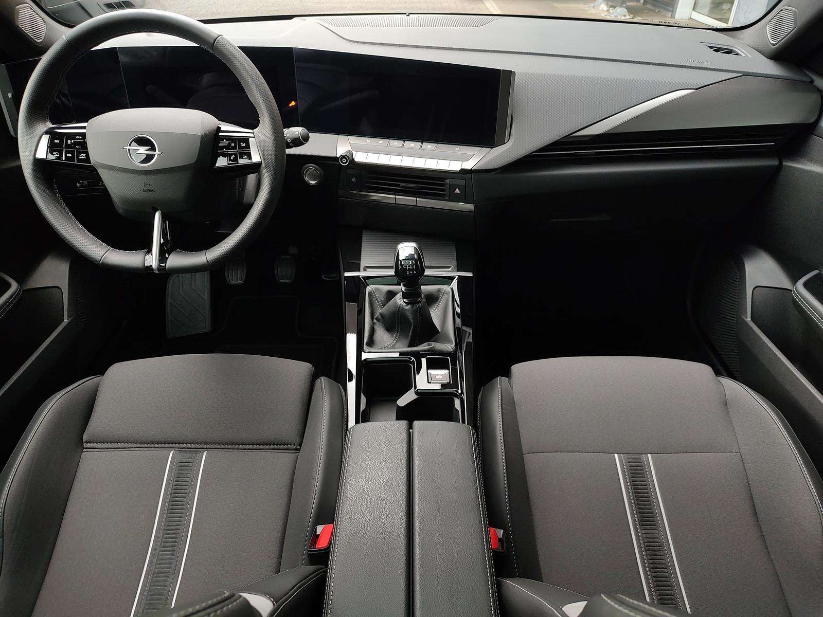 Fahrzeugbild eines Opel Astra