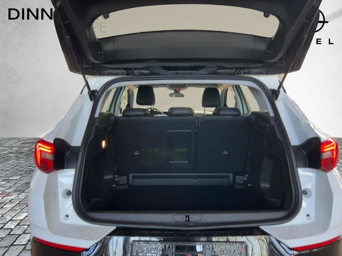 Fahrzeugbild eines Opel Grandland X