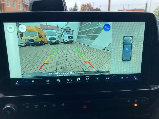 Fahrzeugbild eines Ford Tourneo Custom