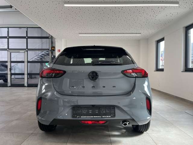Fahrzeugbild eines Opel Corsa