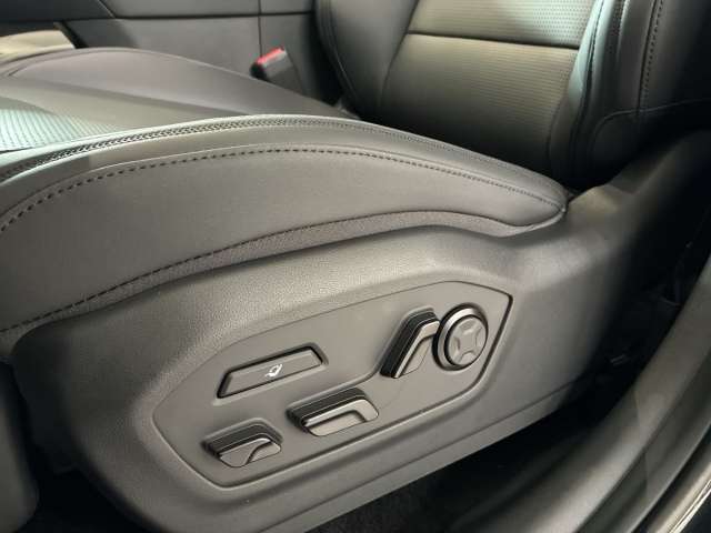 Fahrzeugbild eines Hyundai Santa Fe