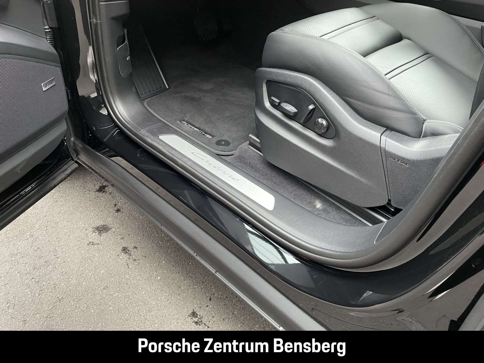 Fahrzeugbild eines Porsche Cayenne