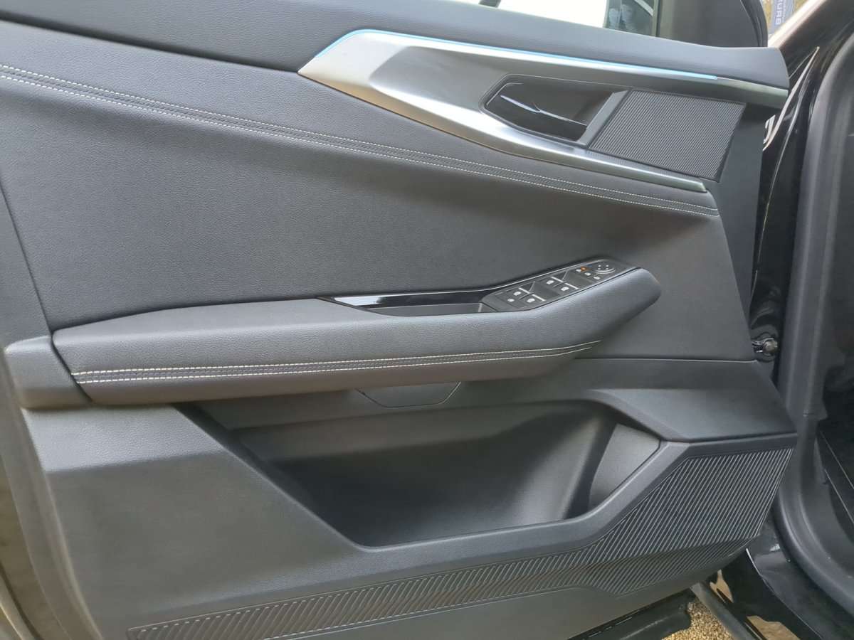 Fahrzeugbild eines Renault Austral