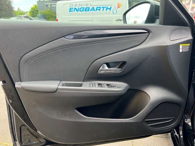 Fahrzeugbild eines Opel Corsa