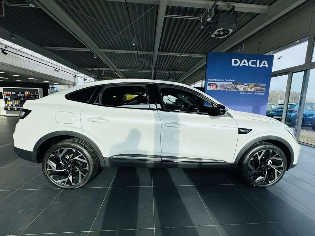 Fahrzeugbild eines Renault Arkana