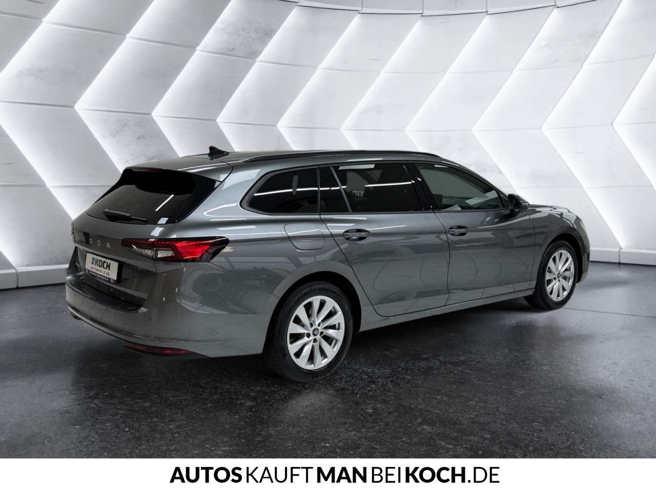 Fahrzeugbild eines Skoda Superb