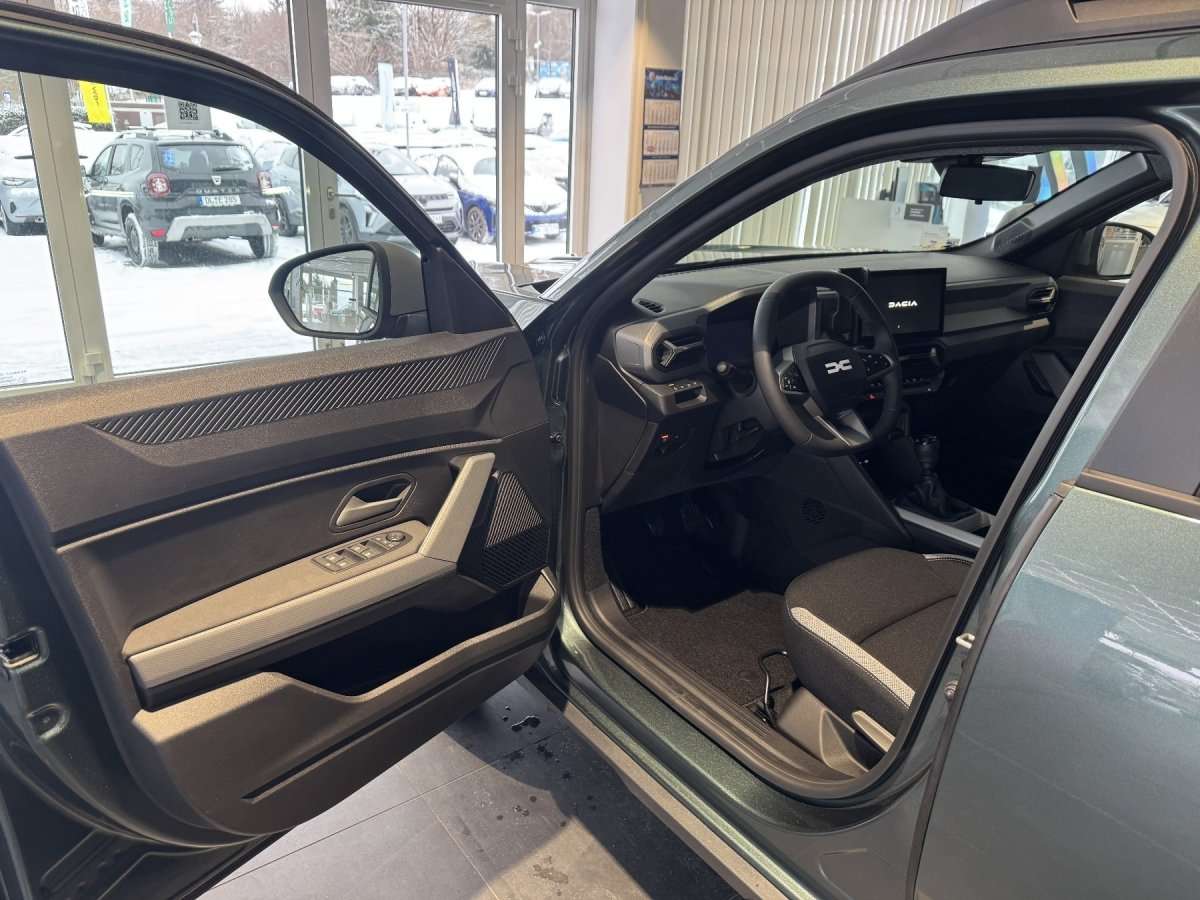 Fahrzeugbild eines Dacia Duster