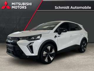 Schräge Frontansicht auf einen Mitsubishi Grandis , freigestellt