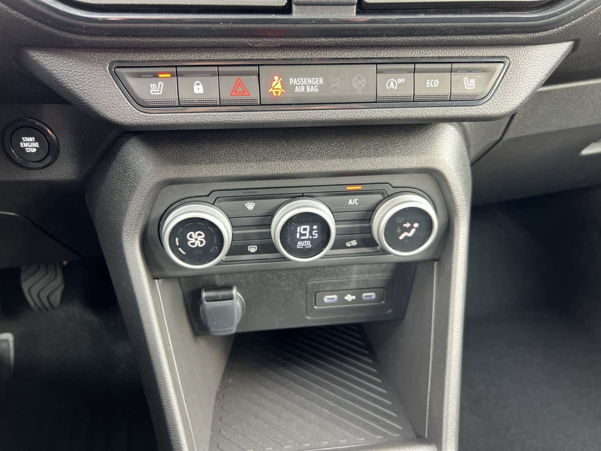 Fahrzeugbild eines Dacia Sandero