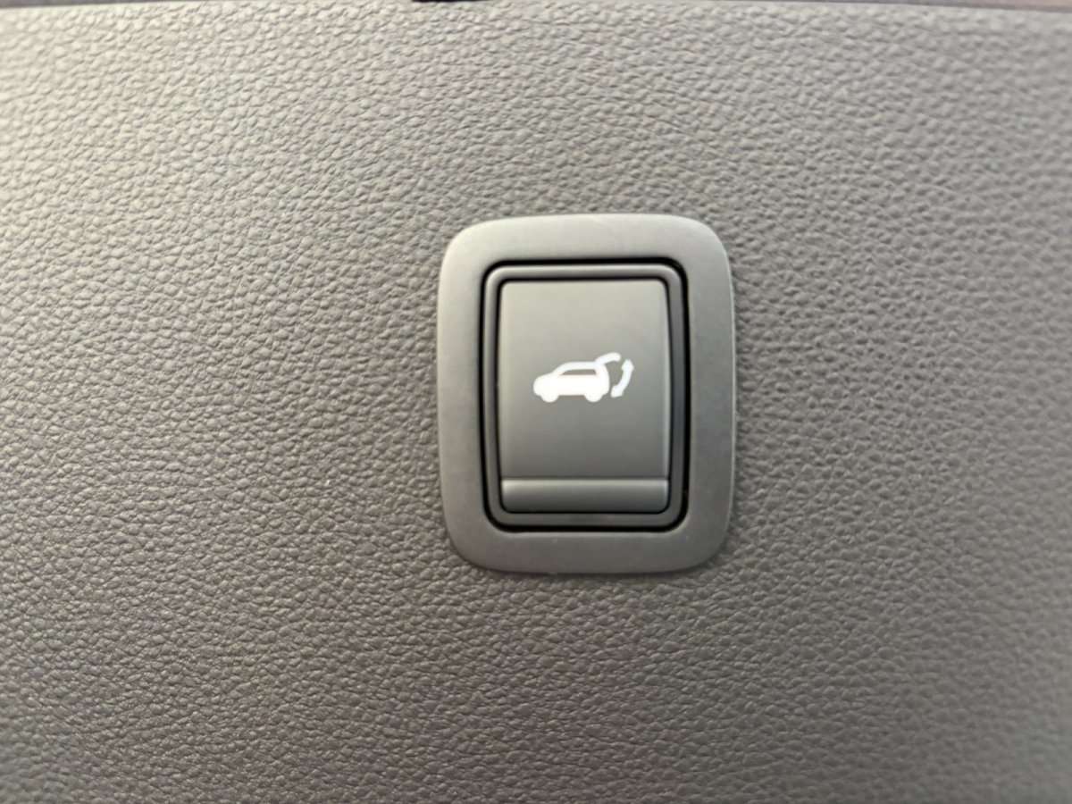 Fahrzeugbild eines Dacia Bigster