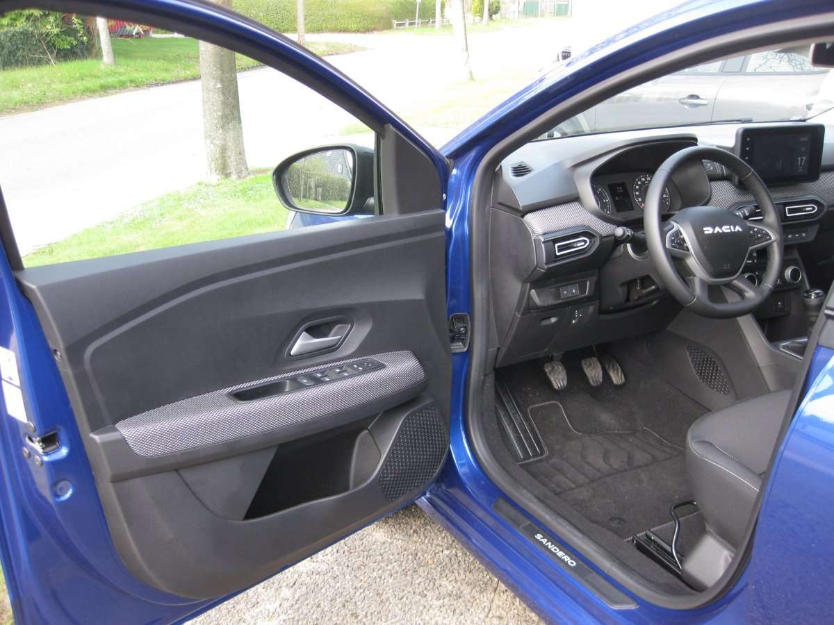 Fahrzeugbild eines Dacia Sandero