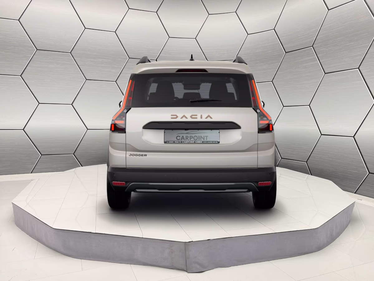 Fahrzeugbild eines Dacia Jogger