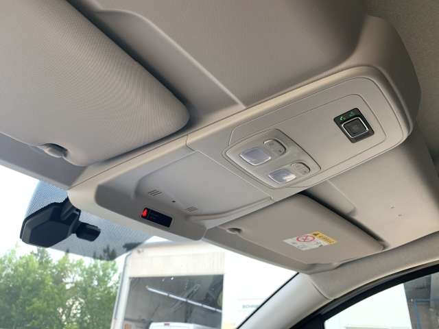 Fahrzeugbild eines Renault Kangoo E-TECH