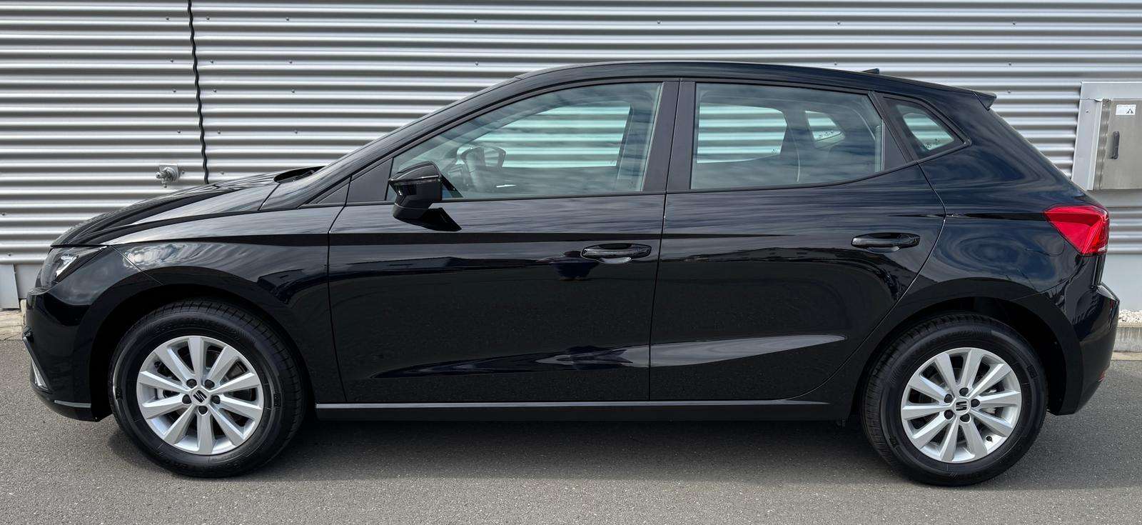 Fahrzeugbild eines SEAT Ibiza