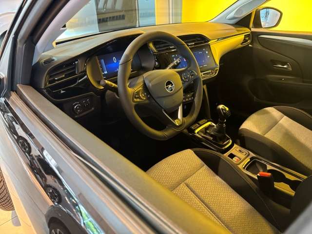 Fahrzeugbild eines Opel Corsa