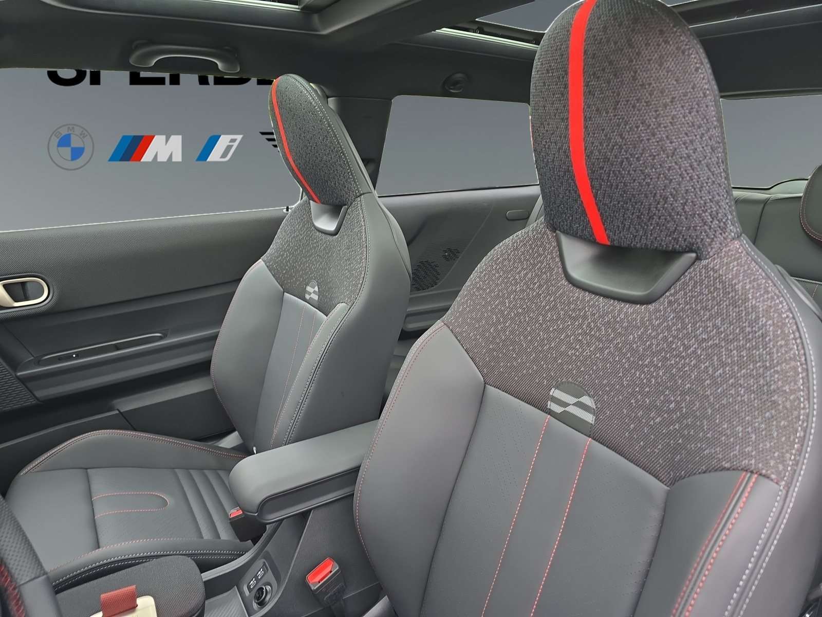 Fahrzeugbild eines MINI COOPER