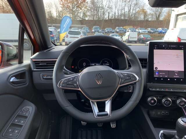 Fahrzeugbild eines Renault Clio