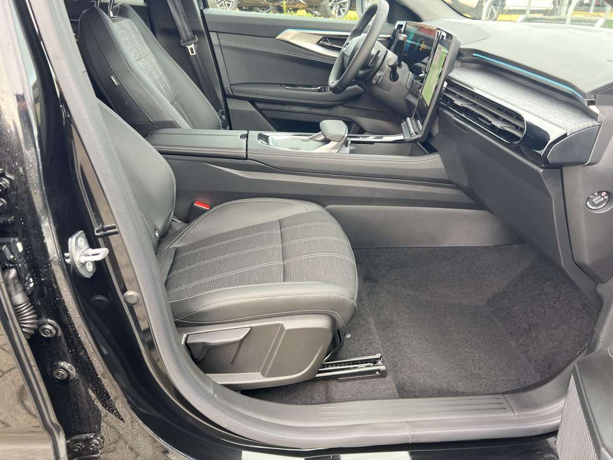 Fahrzeugbild eines Renault Austral