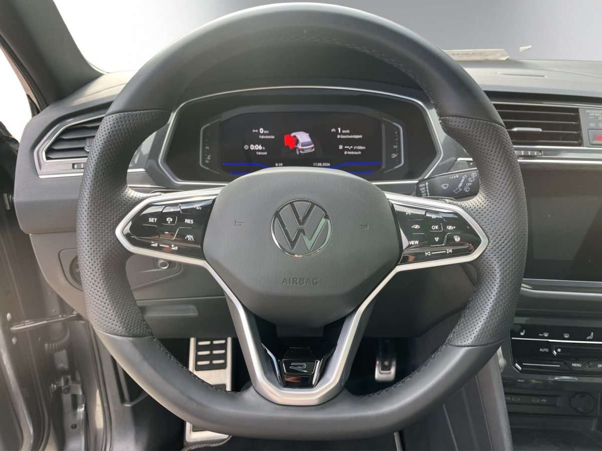 Fahrzeugbild eines Volkswagen Tiguan Allspace