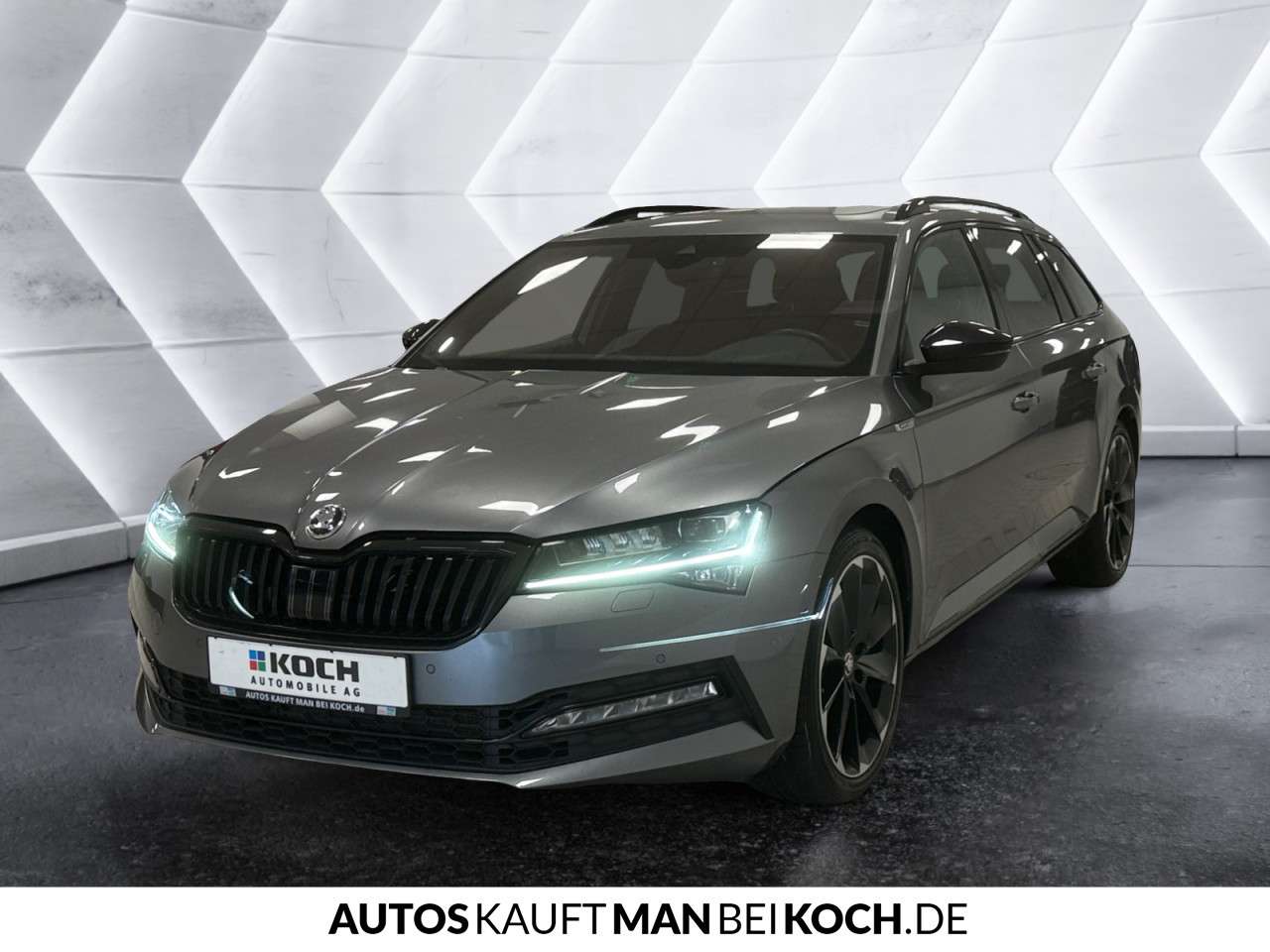 Fahrzeugbild eines Skoda Superb