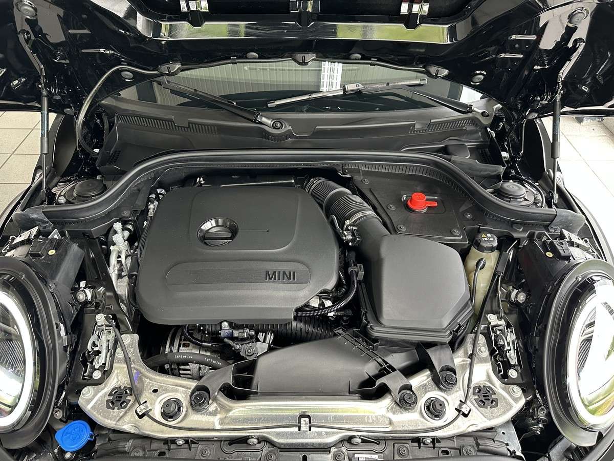 Fahrzeugbild eines MINI COOPER