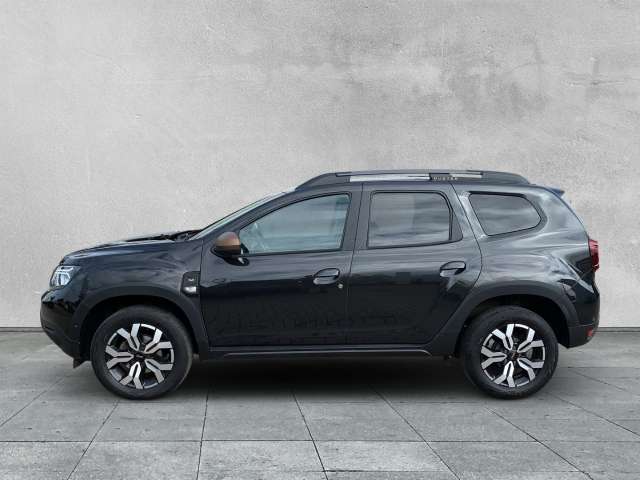 Fahrzeugbild eines Dacia Duster