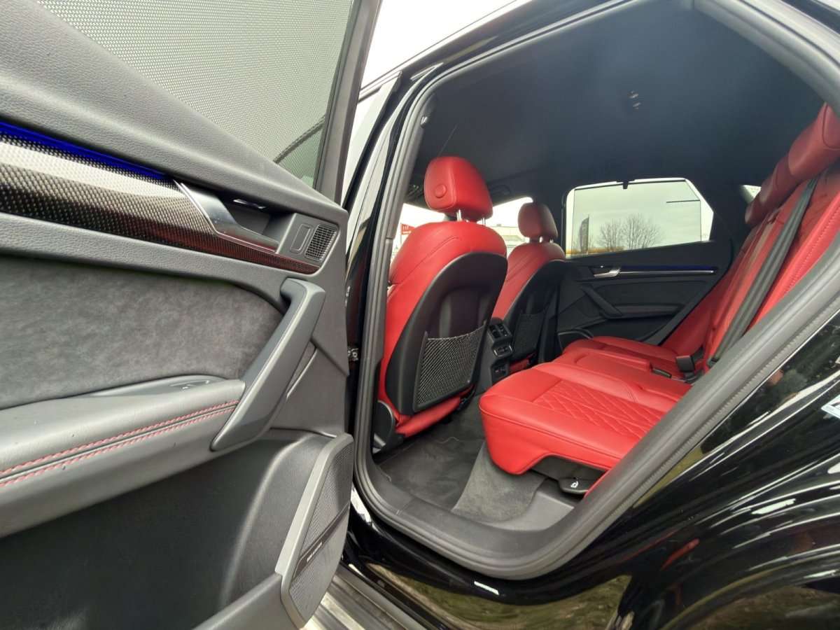 Fahrzeugbild eines Audi SQ5