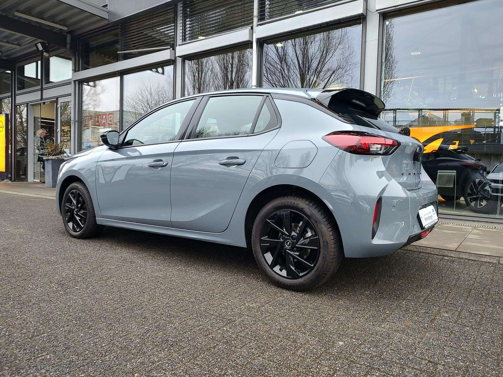 Fahrzeugbild eines Opel Corsa
