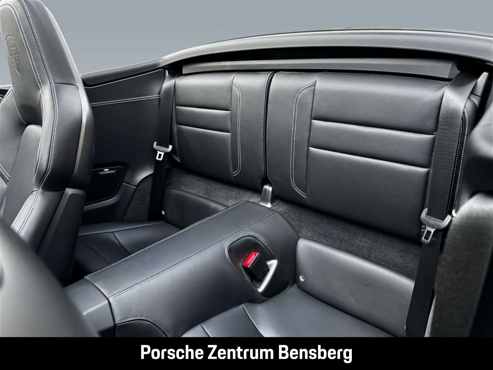 Fahrzeugbild eines Porsche 911