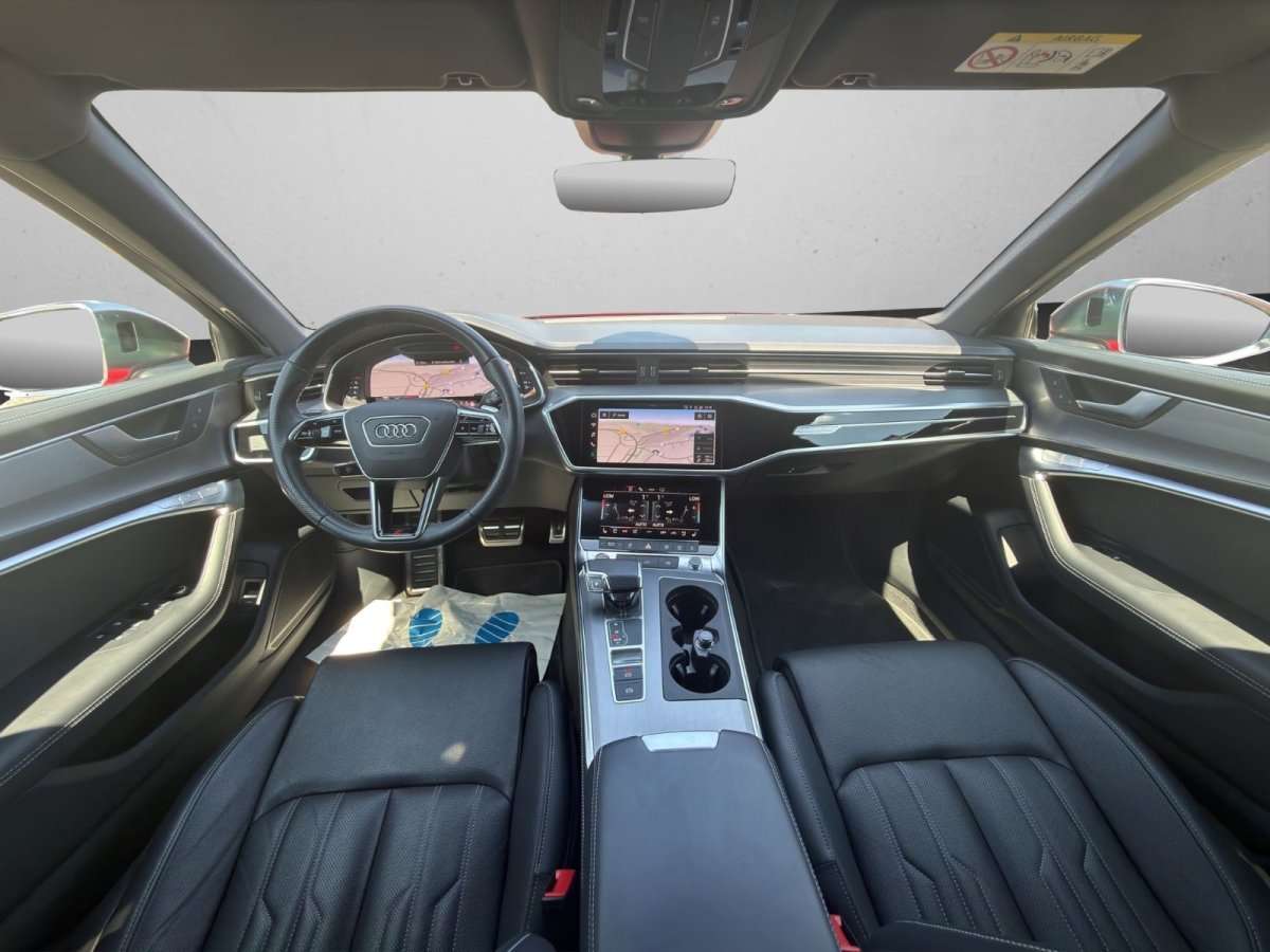 Fahrzeugbild eines Audi S6