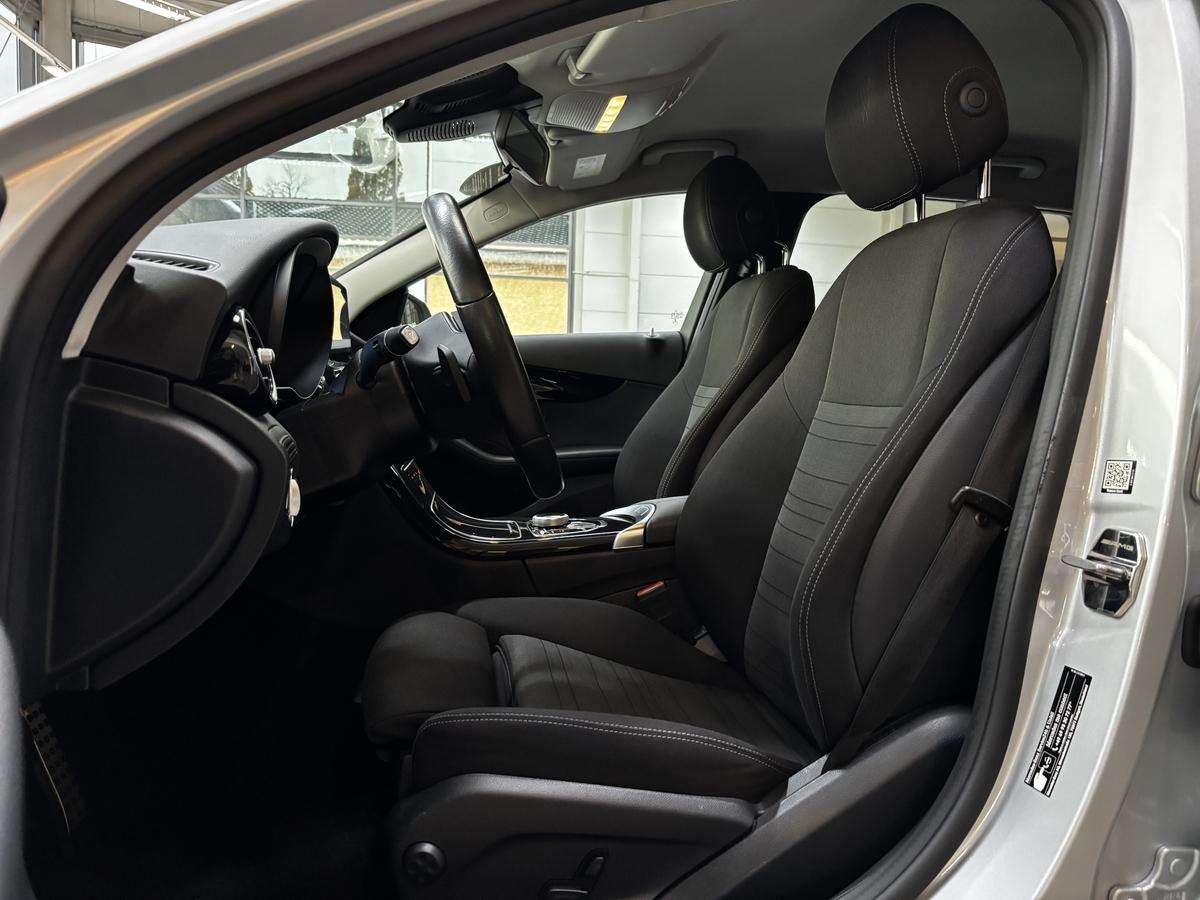 Fahrzeugbild eines Mercedes-Benz C-Klasse