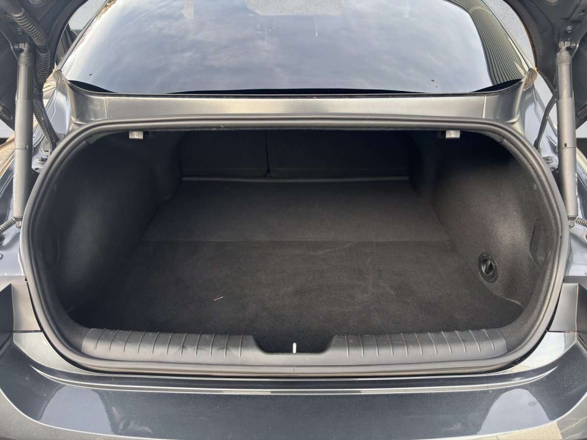Fahrzeugbild eines Hyundai IONIQ 6