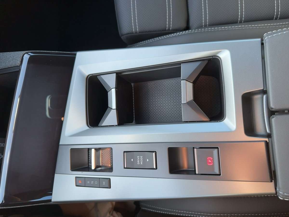 Fahrzeugbild eines Opel Grandland X