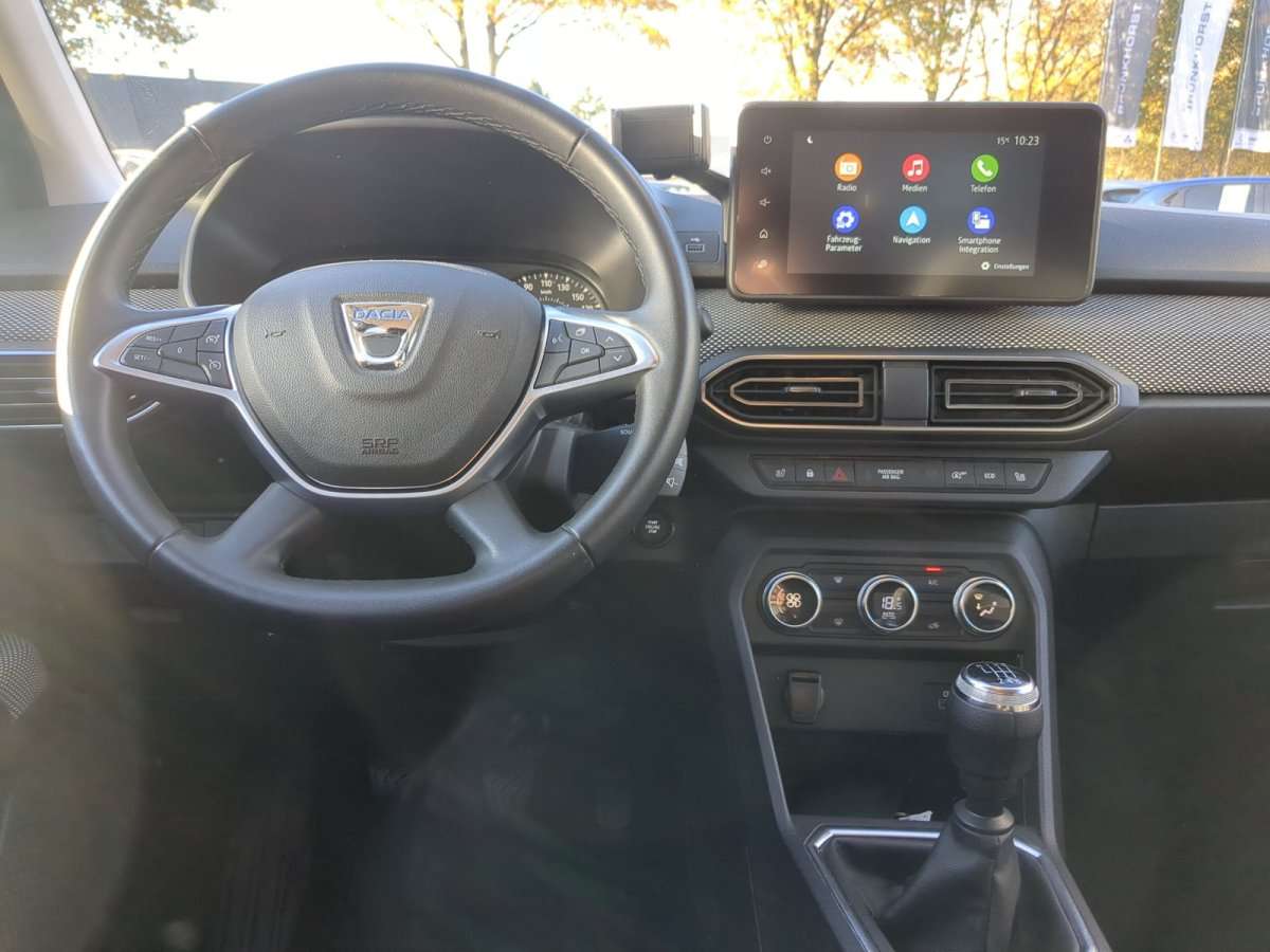 Fahrzeugbild eines Dacia Jogger